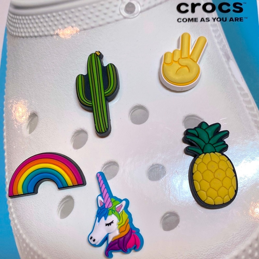 Jibbitz Shoe Charms Fun Trend 5 pack Cactus Pineapple Unicorn Rainbow Peace Sign